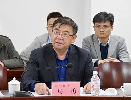 http://www.yau.edu.cn/__local/1/07/4B/3F889C9F9CD48F2EE50027C269C_6BE62B13_36FBD.jpg